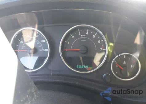 2014 Jeep Wrangler Unlimited Sahara z USA, uszkodzony, nr VIN 1C4BJWEG8EL105924